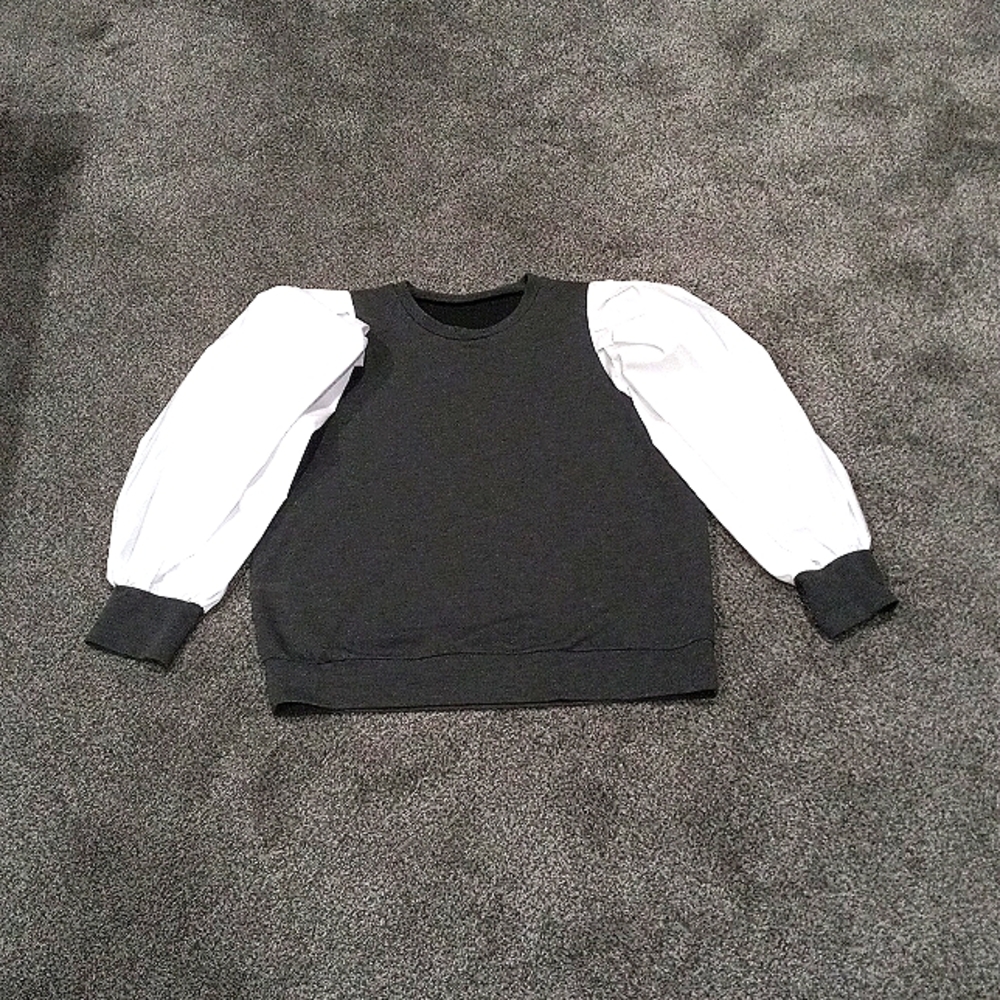 Cute Fashionable Bubble Sleeve Top